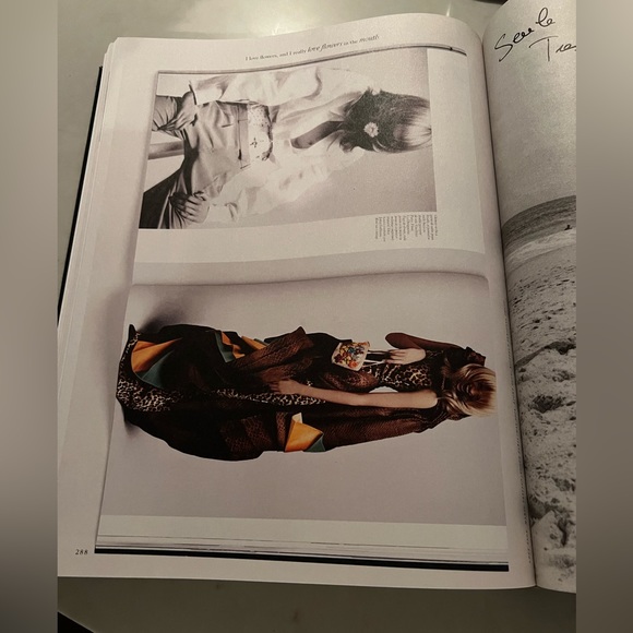 First Edition Hardcover Carine Roitfield Hardcover coffee table book | rare - Picture 8 of 12